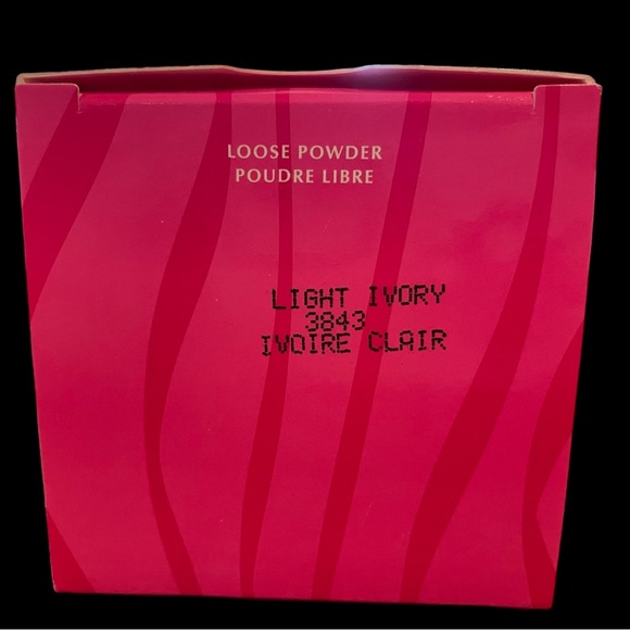 Mary Kay Signature Loose Powder - Picture 5 of 8